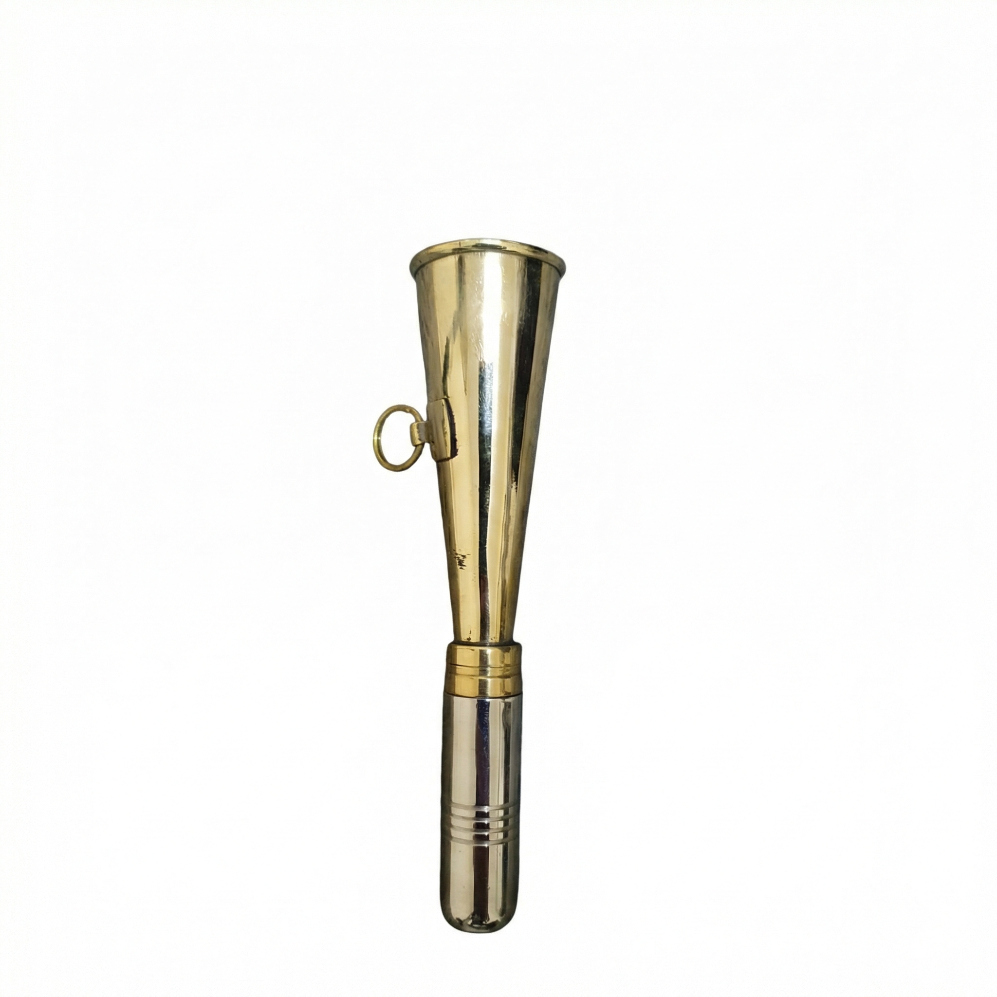 Hunting horns whistle